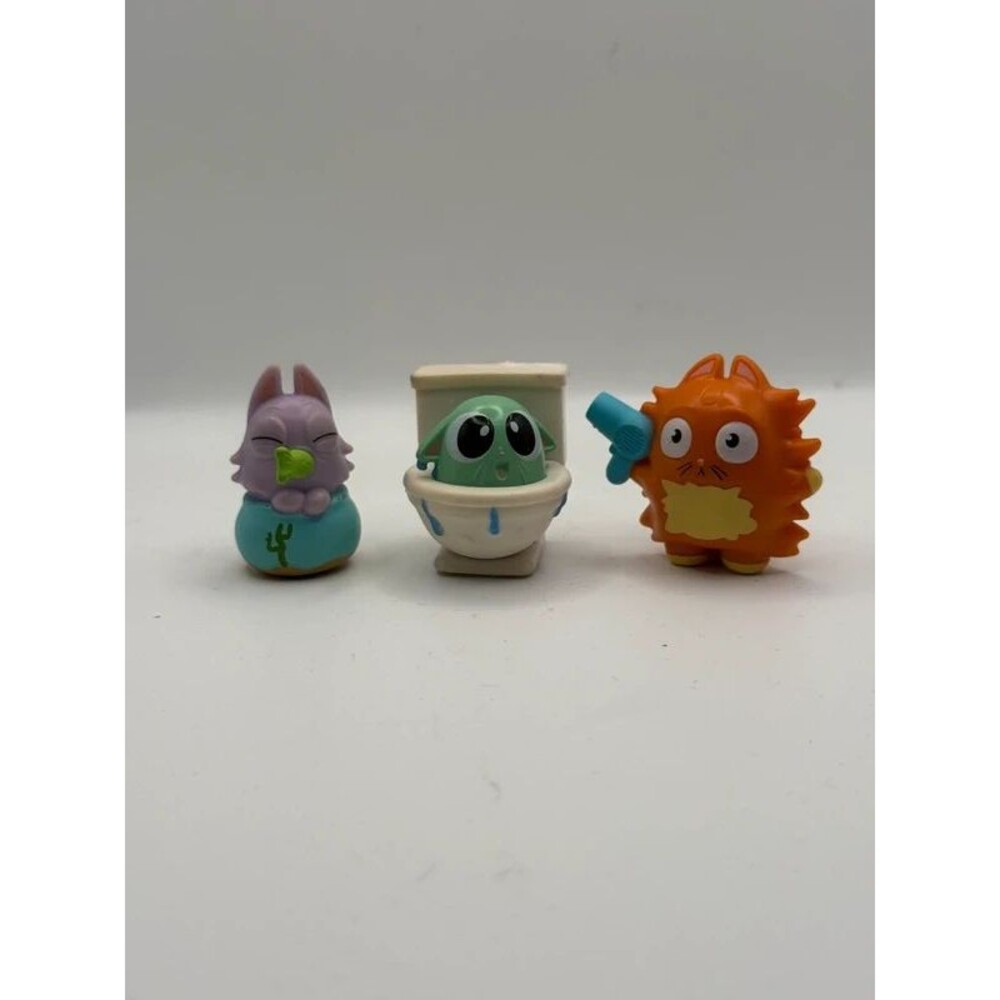 Hasbro Lost Kitties Series 1 Mini Figure 3 Piece Collectible Toy Lot